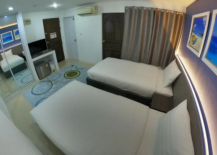 Hotel Poonsuk Place 2*