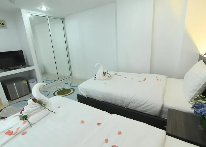 Poonsuk Place Bangkok