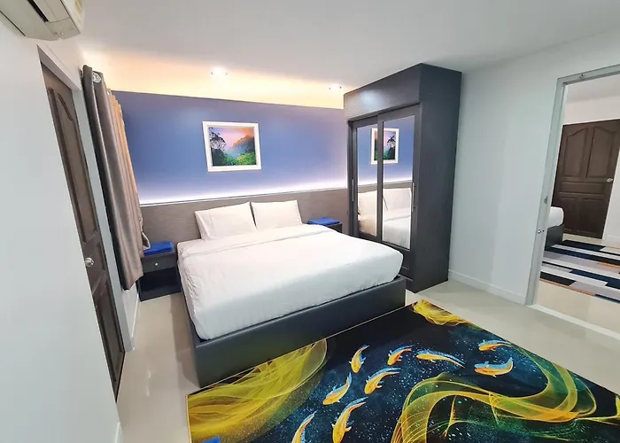 Poonsuk Place