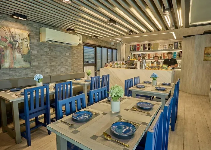 Poonsuk Place Hotel 2*