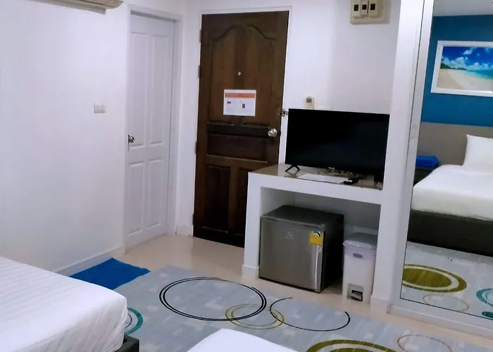 Poonsuk Place 2*