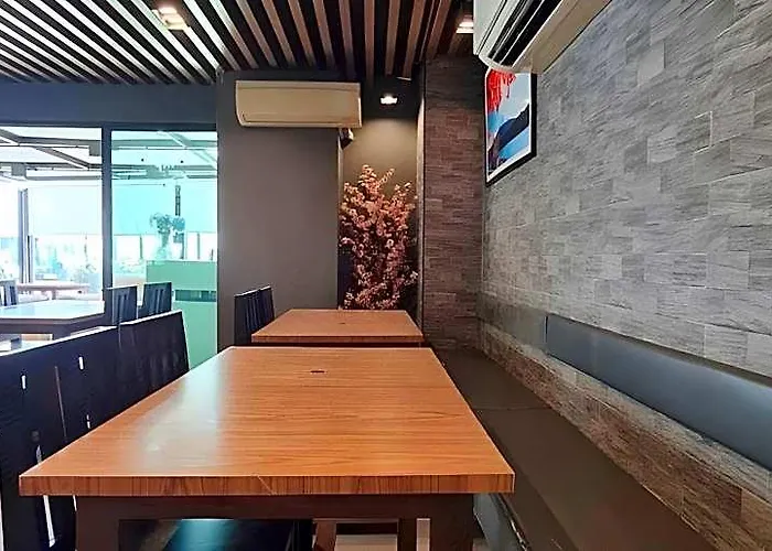 Hotel Poonsuk Place